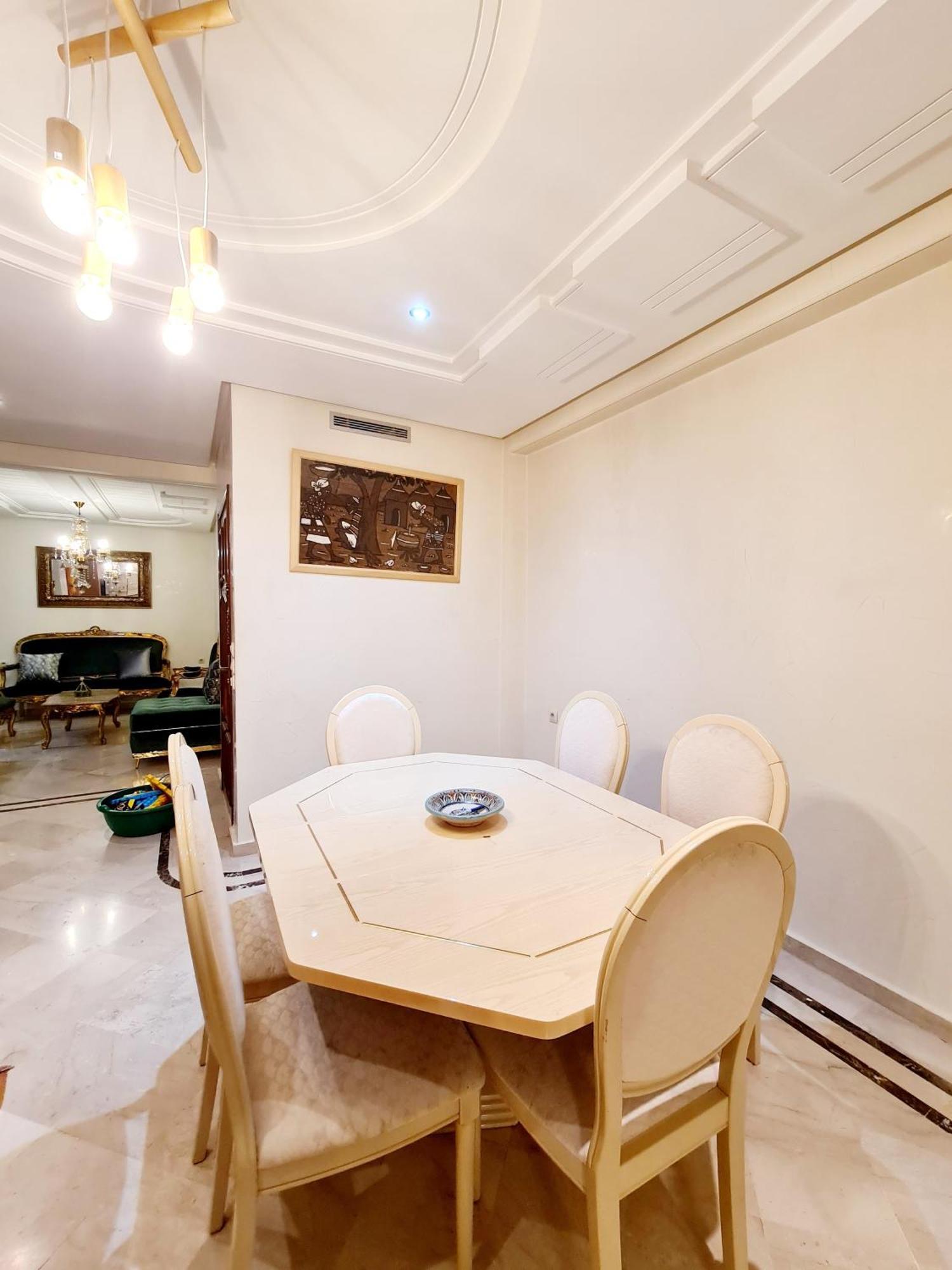 Prestige Luxe Apartment